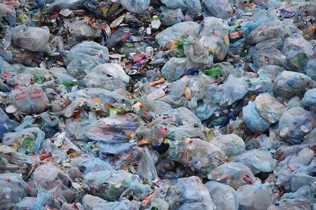 Cuidado con las bolsas de plástico en Tanzania y Kenia
